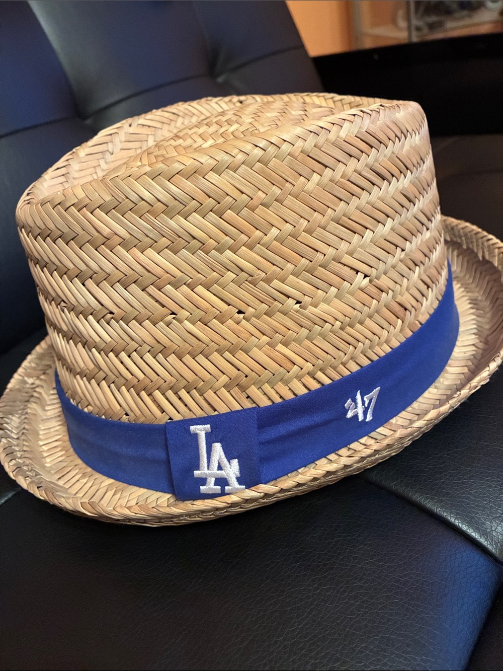 Straw Pork Pie Hat with Royal Blue LA Ribbon - Picture 6 of 6